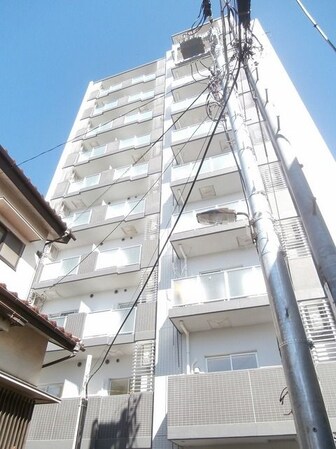 アレーズ南池袋の物件外観写真